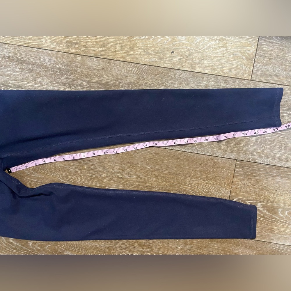 ALO Yoga High-Waist Airbrush Leggings - Size XS (Dark Blue) - Picture 8 of 8